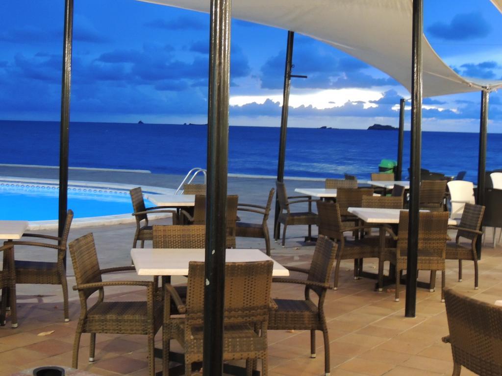 Apartamentos Sal Rossa Ibiza Town Exterior photo